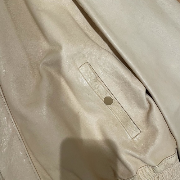 Vintage Tony Alamo Leather Jacket excellent condition still has bag. - Picture 10 of 13